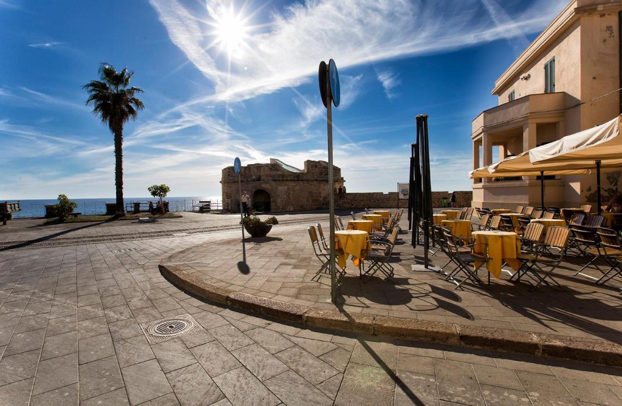 Amethyst Attic In Old Town By Sea Apartment Alghero Exterior foto