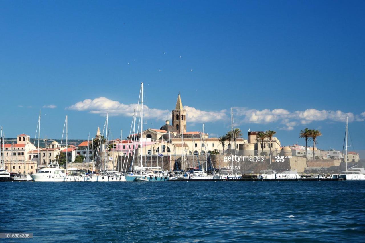 Amethyst Attic In Old Town By Sea Apartment Alghero Exterior foto